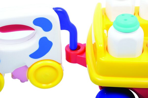 Giggles - Dairy Daisy, Shape Sorting Pull Along Toy, Features Shapes, Rattling Sound, Colours, 6 Months & Above, Infant and Preschool Toys - Image 10