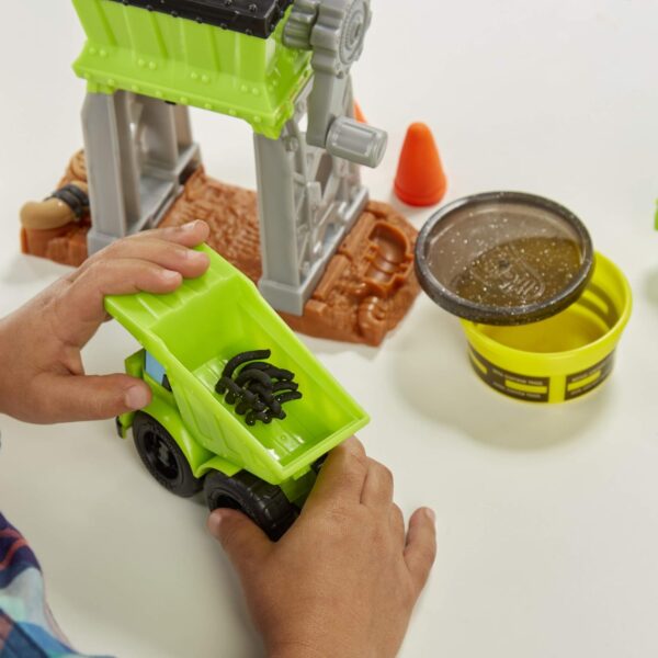 Play-Doh Wheels Gravel Yard Construction Toy With Non-Toxic Pavement Buildin' Compound Plus 3 Additional Colors,Multicolor - Image 6
