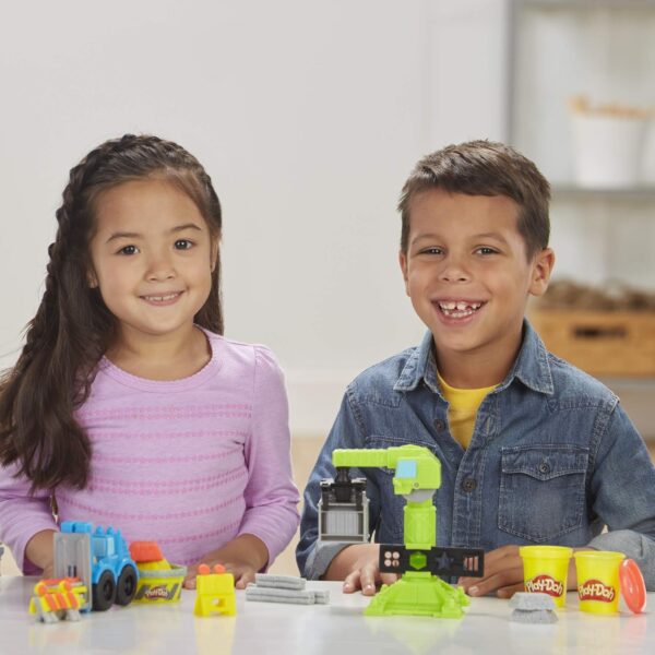 Play-Doh Kid Wheels Crane And Forklift Construction Toys With Non-Toxic Cement Buildin' Compound Plus 2 Additional Colors,Multicolor - Image 5
